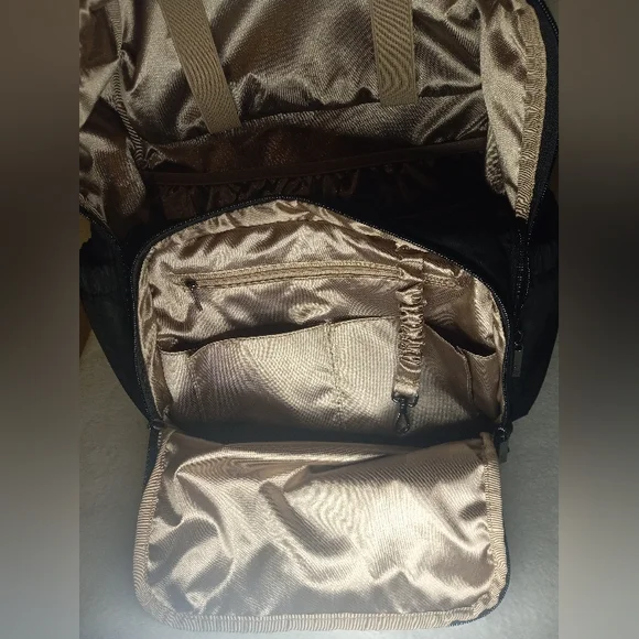 Ju-Ju-Be Black Backpack Cheetah Print - Picture 4 of 5